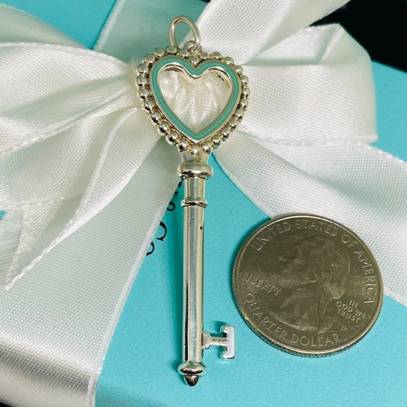 Tiffany & Co Large heart Key blue enamel Pendant charm 2” w/box - Picture 4 of 4